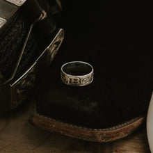 Load image into Gallery viewer, Men's Custom Wedding Band - *RETURNING 01/26*