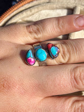 Load image into Gallery viewer, Pink Mohave &amp; Turquoise Cluster Ring - Size 7
