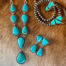 Load image into Gallery viewer, Kingman Turquoise Statement Necklace
