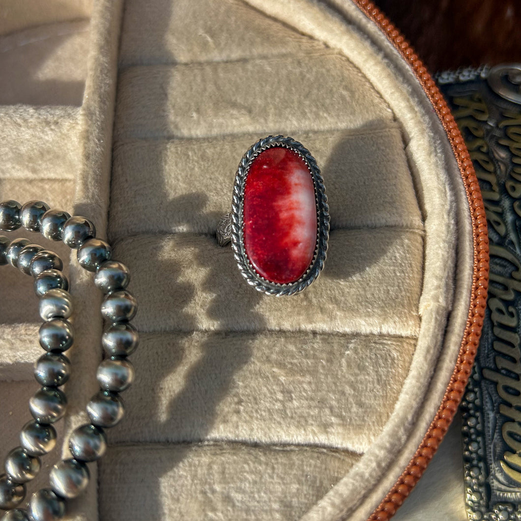 Red Spiny Oyster Ring - Size 8