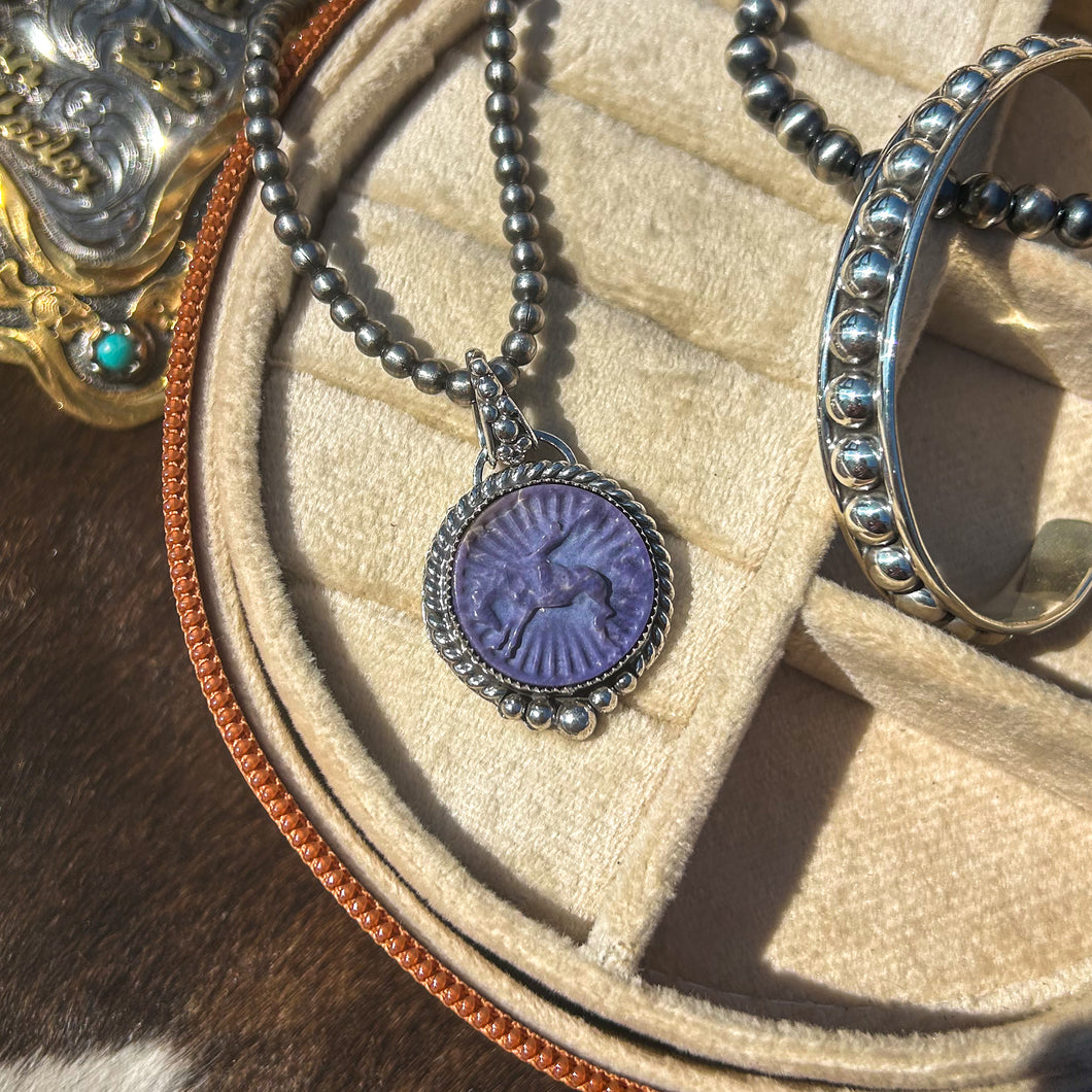 Purple Spiny Oyster Bucking Horse Pendant