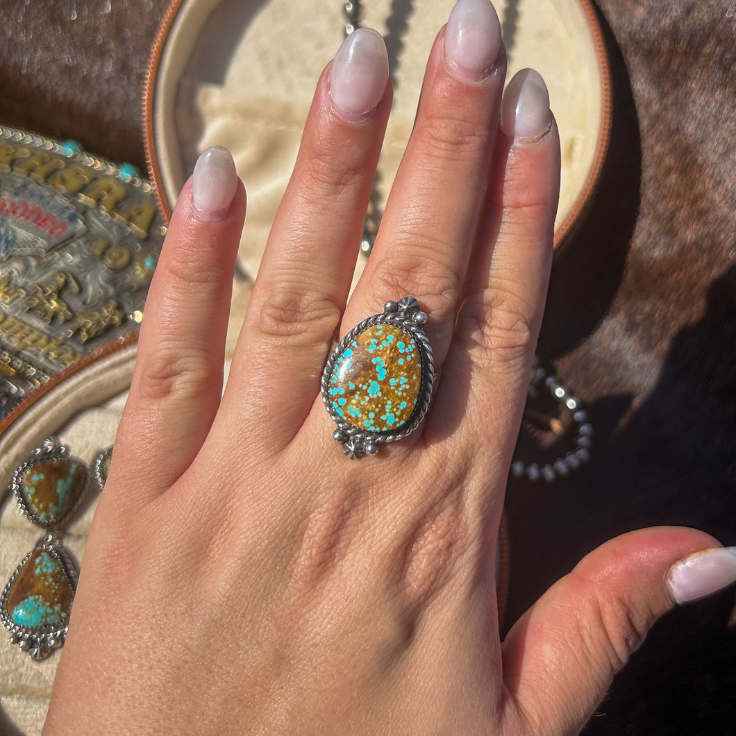 Number 8 Turquoise Ring - Size 10