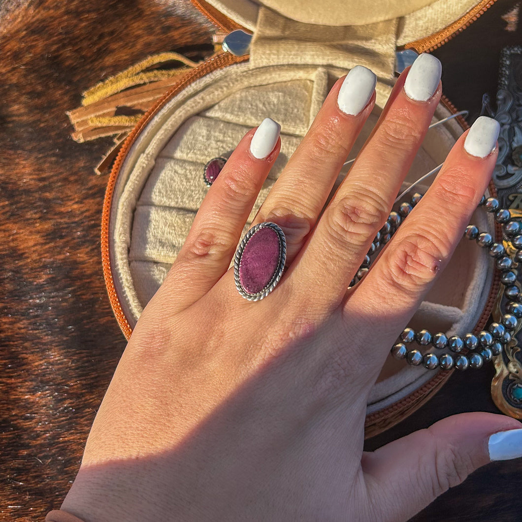 Purple Spiny Oyster Ring - Size 6